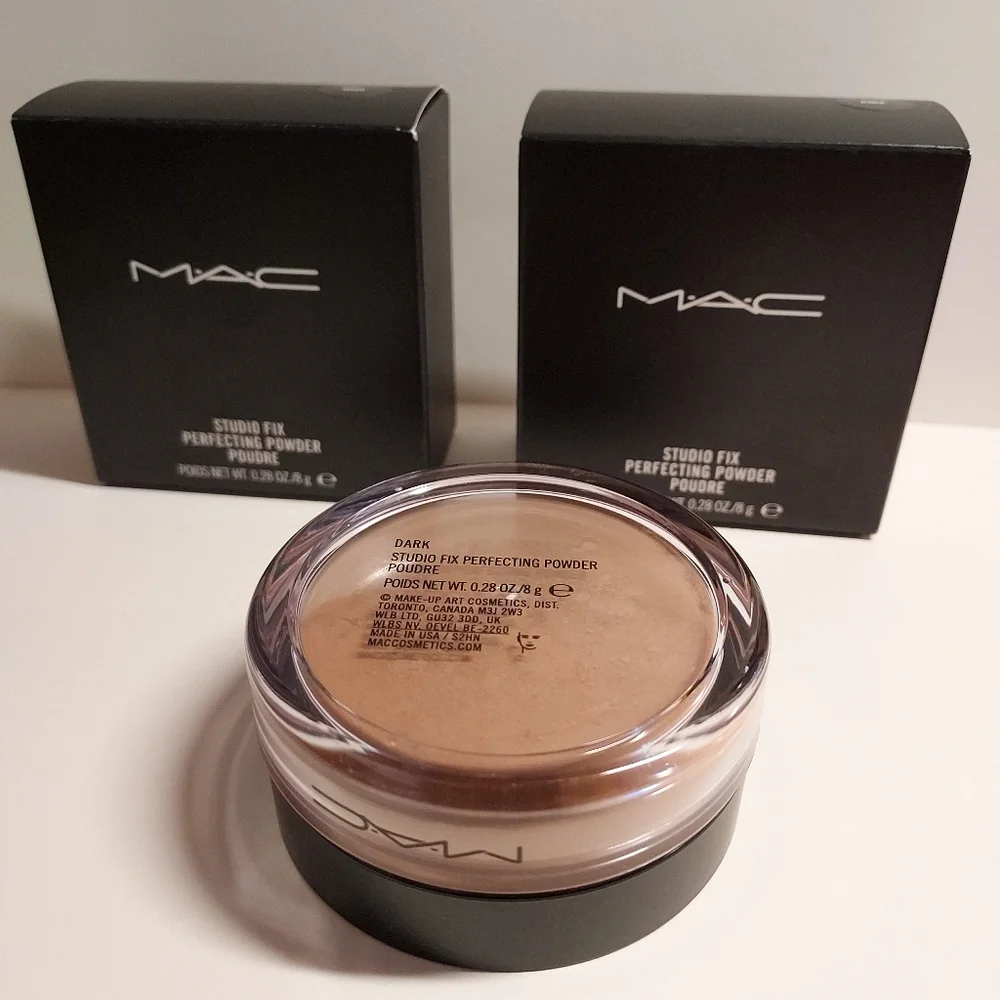 MAC Studio Fix Perfecting Powder *DARK*
